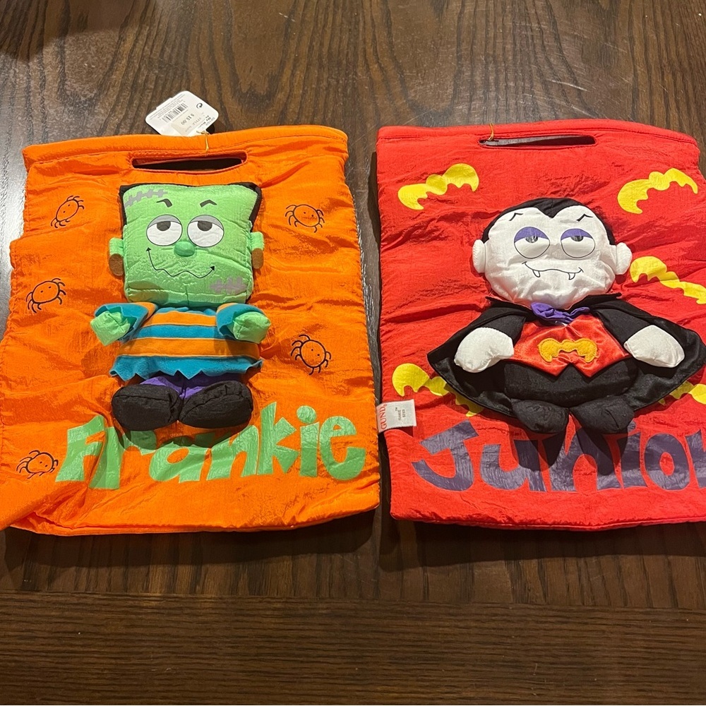 GUND Set Of 2 Halloween Reusable Trick Or Treat Bags With Plush Toy Frankie & Jr